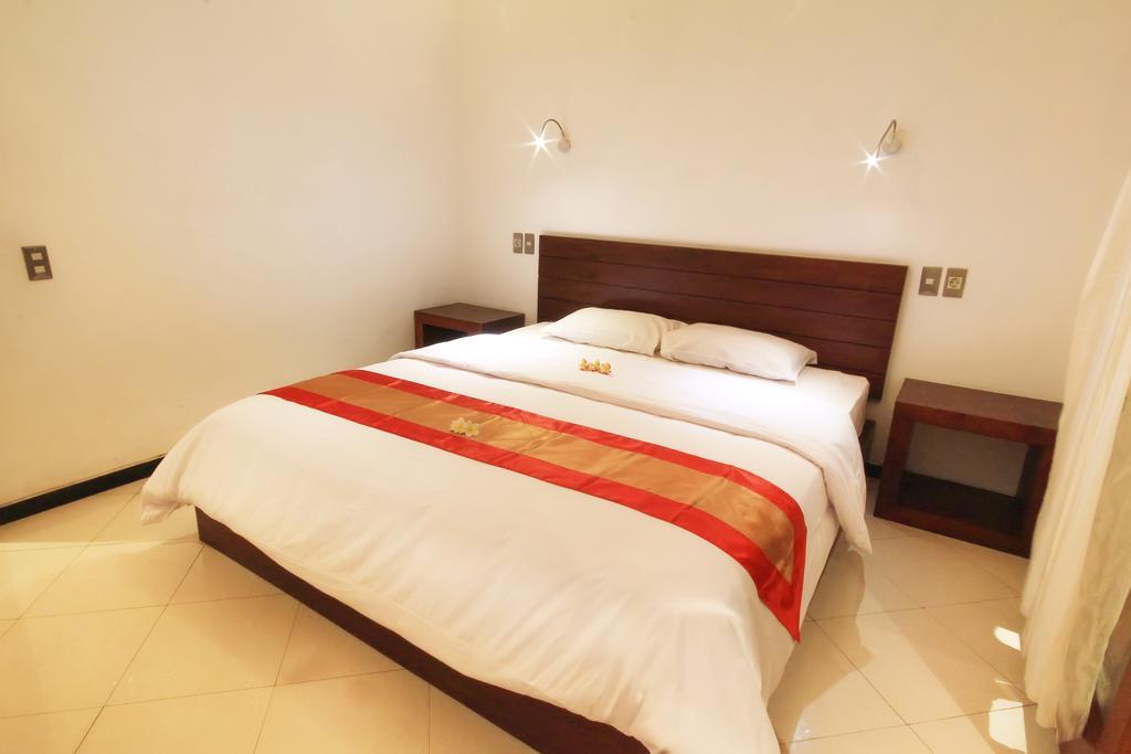 Letos Kubu Homestay Kuta Lombok Exterior foto